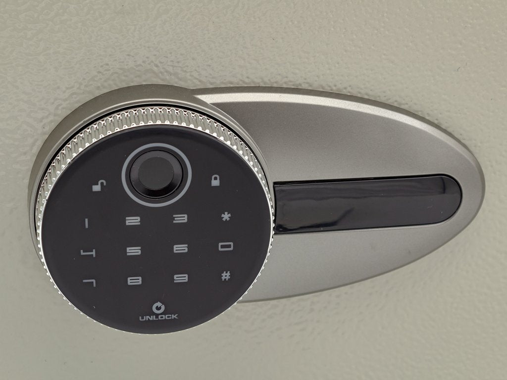 Метален офис сейф с ел. заключване и пръстов отпечатък S25FD